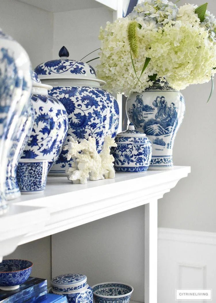 Blue Chinese Vase Set 2 PCS - Al Ghani Stores