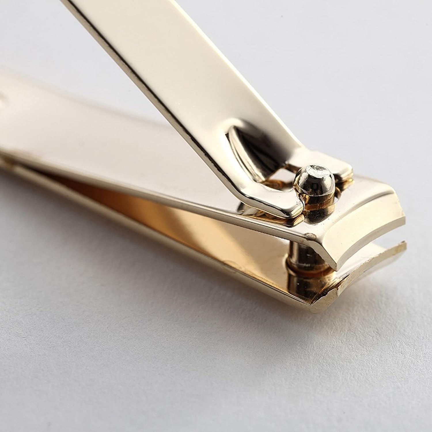 Professional Nail Clipper With Side Cover Gold - Al Ghani Stores