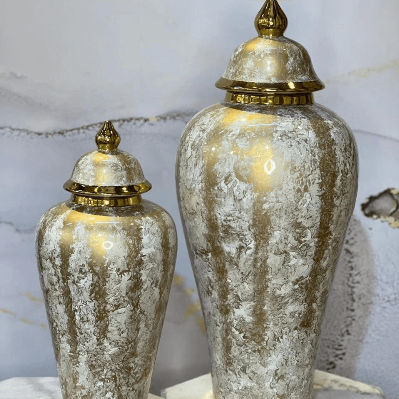 Royal Vase Golden Style - Al Ghani Stores